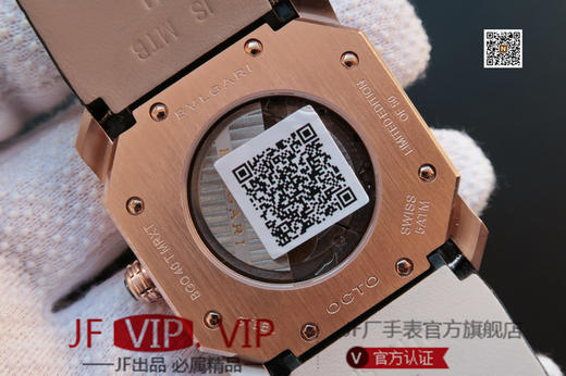 宝格丽OCTO系列102559薄腕表，搭载瑞士2824全自动机械机芯，40毫米直径，意大利牛皮表带，蓝宝石镜面，CNC打磨 商品图3