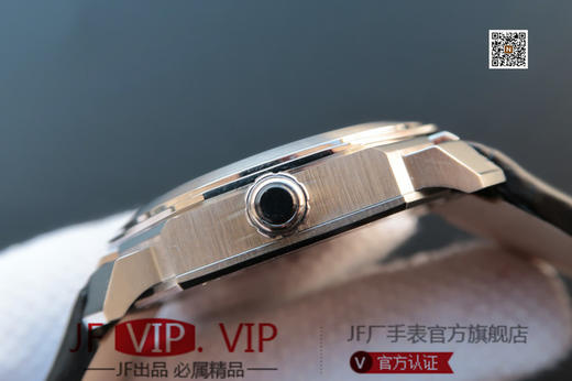 宝格丽OCTO系列102559薄腕表，搭载瑞士2824全自动机械机芯，40毫米直径，意大利牛皮表带，蓝宝石镜面，CNC打磨 商品图6