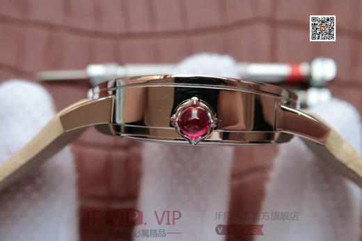 W0053N455宝格丽 凹镜 女款37毫米直径陀飞轮  珐琅表盘 立体鹦鹉 搭载手动复古偏心陀飞轮 美洲进口鳄鱼皮 商品图4