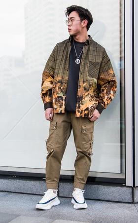 BH11932141油画格纹长袖衬衫