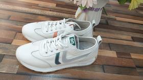 时尚休闲阿甘鞋