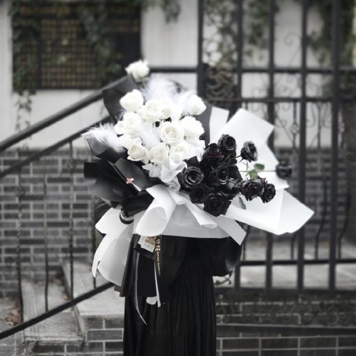 《天使与魔鬼》-玫瑰花束 商品图6