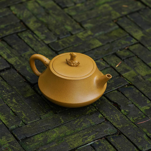 龙德堂陶艺 徐飞制 《华夏九尊系列-骠骑将军》原矿金砂段 270cc 库存请咨询客服 商品图3