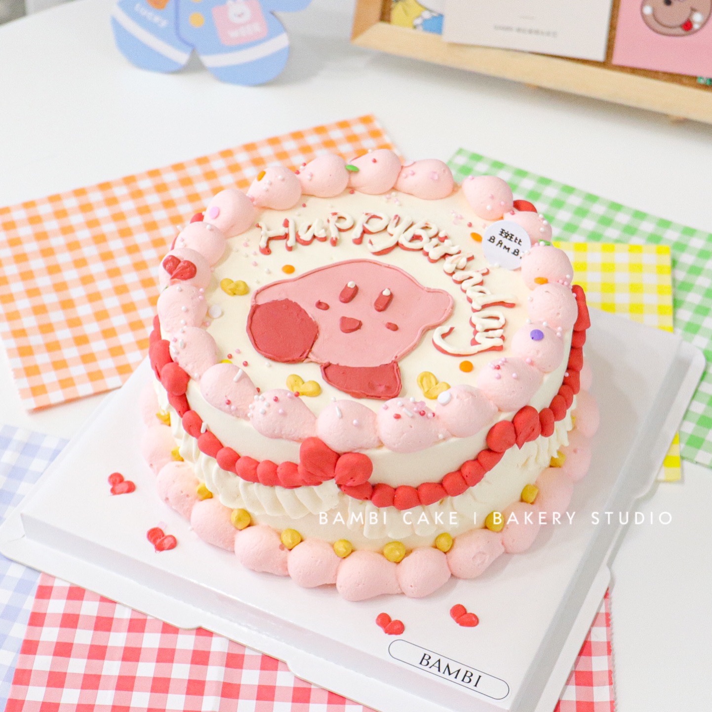 星之卡比裱花手绘蛋糕