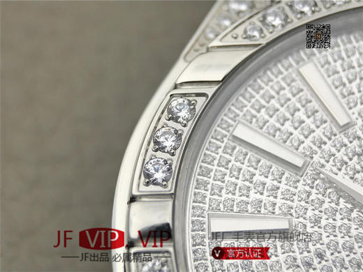 MKS伯爵POLO系列满天星，震撼上市。腕表一共采用564颗施华洛世奇 美钻，枕形表壳镀18k真金 商品图10