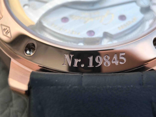 F格拉苏蒂原创议员大日历月相腕表100-04-32-12-04 。直径40mmx厚11mm。男士手表，皮表带，自动机械机芯，透底 商品图3