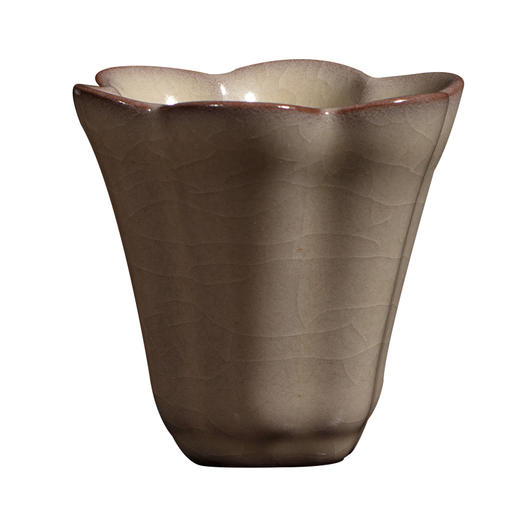 问鼎哥窑传世款韶颜杯 商品图4