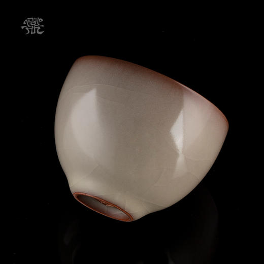 问鼎哥窑致巧款鼓影杯（缺货） 商品图2
