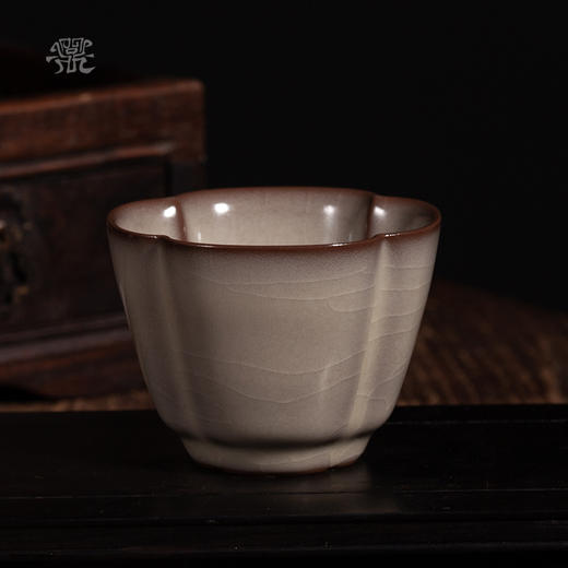 问鼎哥窑致巧款连翘杯（缺货） 商品图0