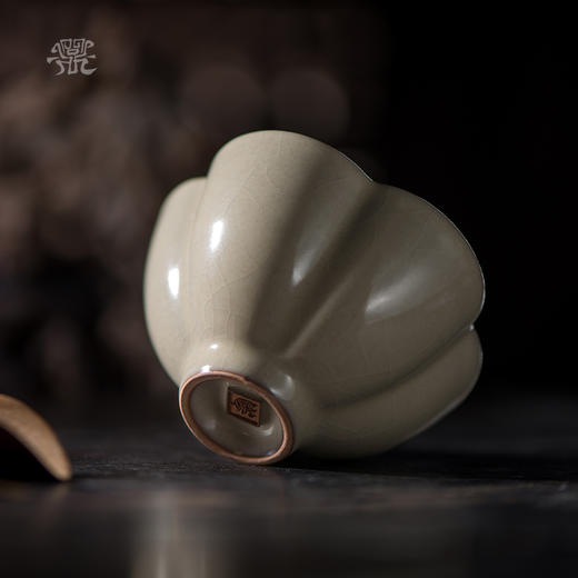 问鼎哥窑传世款凌霜杯 商品图1