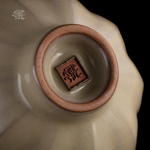 问鼎哥窑传世款青葵杯 商品图3