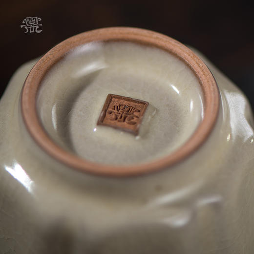 问鼎哥窑传世款沧澜杯 商品图3