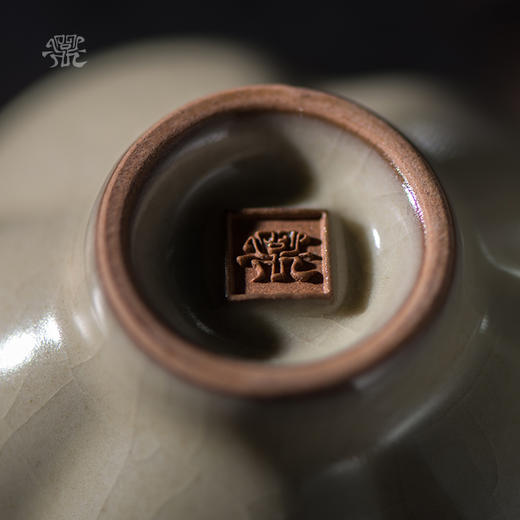 问鼎哥窑传世款凌霜杯 商品图3