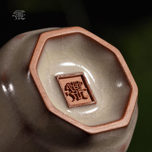 问鼎哥窑传世款坤灵杯 商品图3