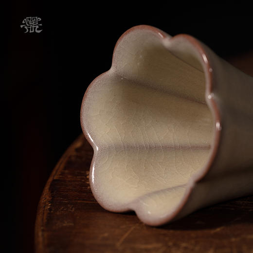 问鼎哥窑传世款韶颜杯 商品图1