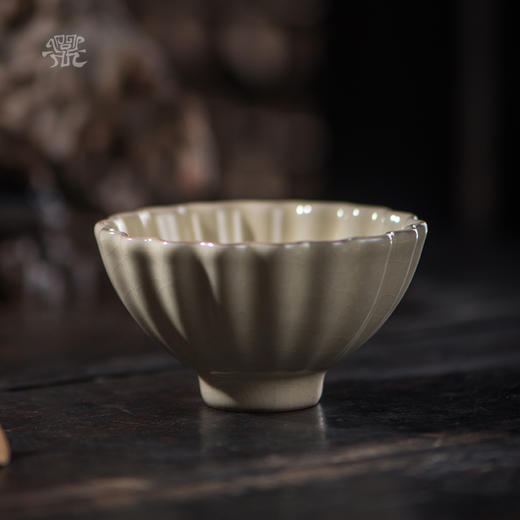 问鼎哥窑传世款青莲杯 商品图0