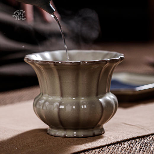 问鼎哥窑蘩露水洗 商品图1