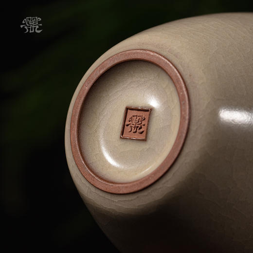 问鼎哥窑传世款运握杯（缺货） 商品图3