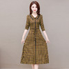 YWE  JKL155格子连衣裙修身气质减龄娃娃领大码 商品缩略图1