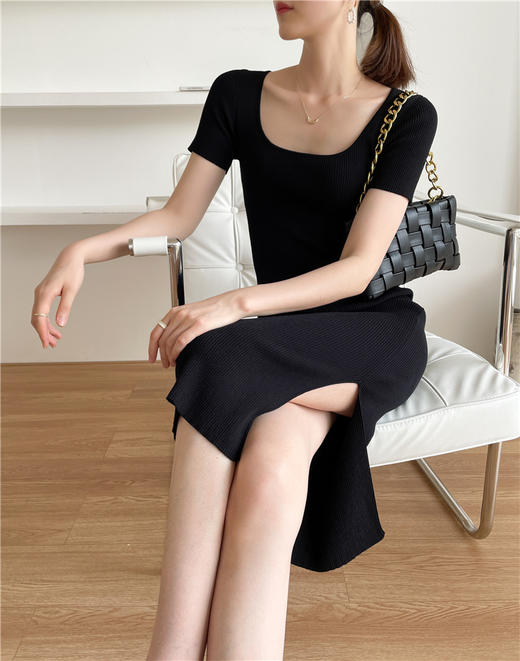 【服饰鞋包】新款法式复古方领茶歇裙螺纹修身显瘦开叉针织连衣裙长裙 商品图6