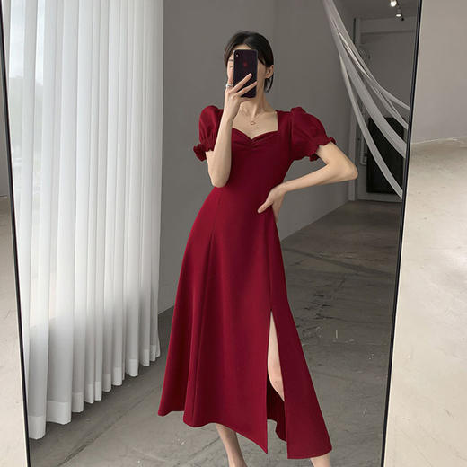 【服饰鞋包】新款泡泡袖方领赫本风法式复古开叉裙 商品图2