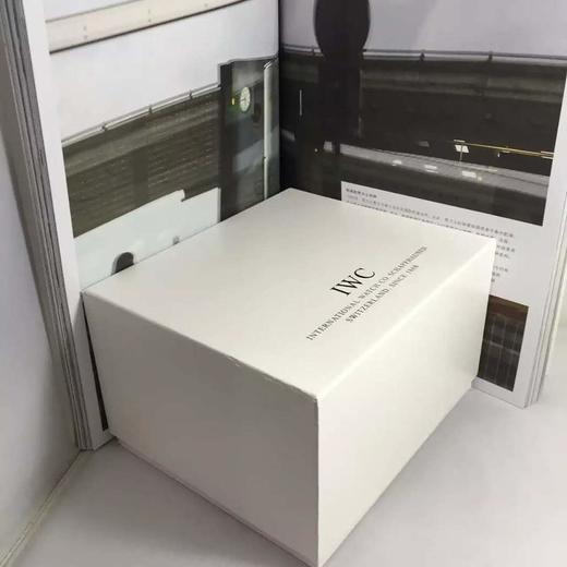 万国IWC陀飞轮V2版，葡萄牙动力日月星辰系列真飞轮，搭载72小時动力显示24小時日月星辰，手动真飞轮机芯，蓝宝石水晶玻璃 商品图12