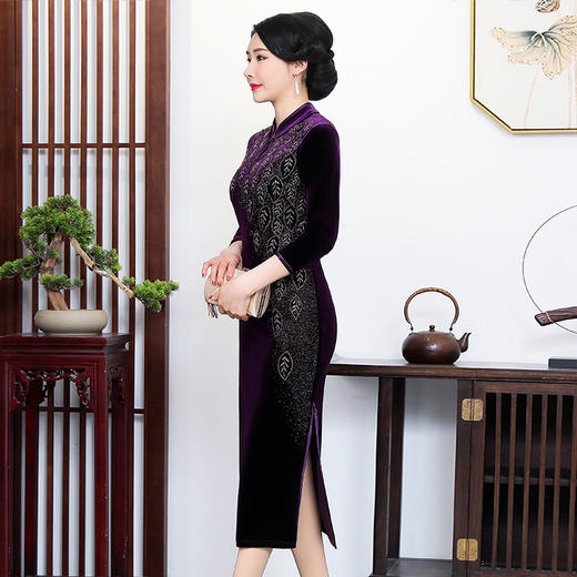 上海旗袍厂ZY-Q5586秋冬新款中式端庄优雅女装重工烫钻改良旗袍连衣裙 商品图3