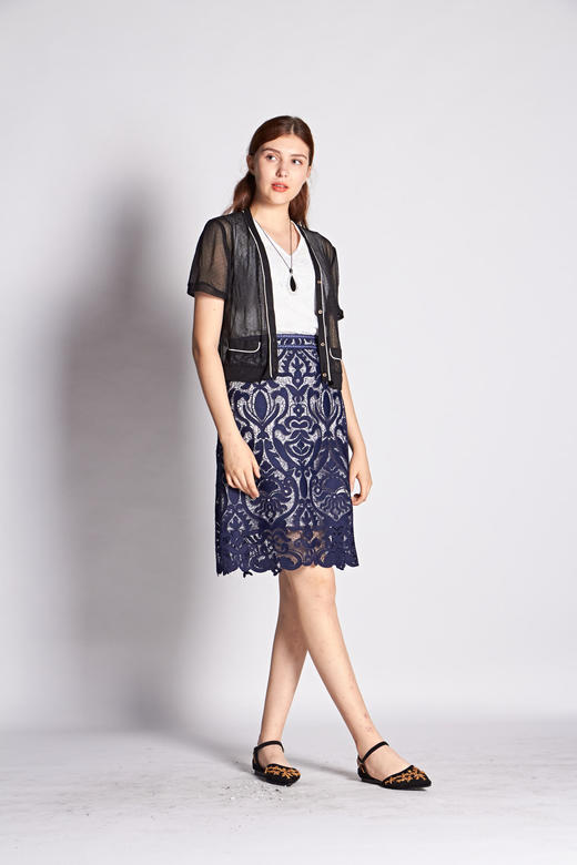 【伯妮斯茵】2B6342--蓝色半裙-《雨中美景》 商品图0