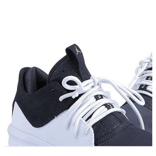 JORDAN春配饰大童女女大童运动鞋黑/黑/白 商品图4