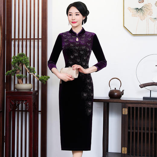 上海旗袍厂ZY-Q5576秋冬中长款端庄优雅金丝绒旗袍手工钉珠婚宴喜婆婆裙子 商品图2