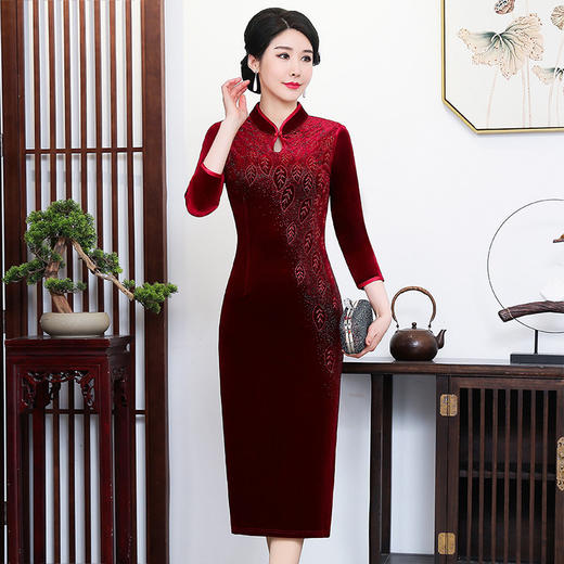 上海旗袍厂ZY-Q5586秋冬新款中式端庄优雅女装重工烫钻改良旗袍连衣裙 商品图0