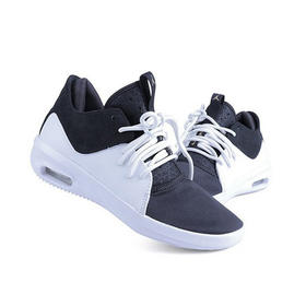 JORDAN春配饰大童女女大童运动鞋黑/黑/白