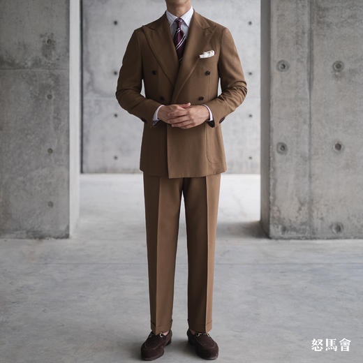 Hardy Minnis Fresco III Lite 强捻抗皱焦糖色意式全麻衬套装 商品图0