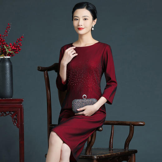 上海旗袍厂ZY-Q5736秋装新款优雅知性大码圆领烫钻钉珠连衣裙 商品图0