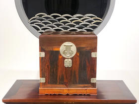 红桥红  家具严选  大红酸枝（交趾黄檀）【38故宫款 官皮箱】