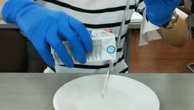 水的表面张力之“水蜘蛛”