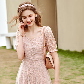 欧芮儿碎花网纱连衣裙女夏2021新款收腰显瘦法式复古气质钉珠裙子