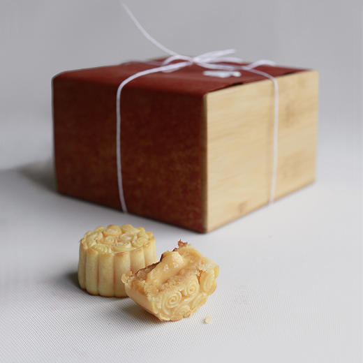 倒计时！裸月中秋月饼礼盒（流心奶黄、松仁黑芝麻、曲奇燒月饼口味隐藏版） 商品图3