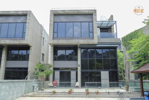 花都慢姑娘小雅·悠水小筑轰趴别墅 商品图0