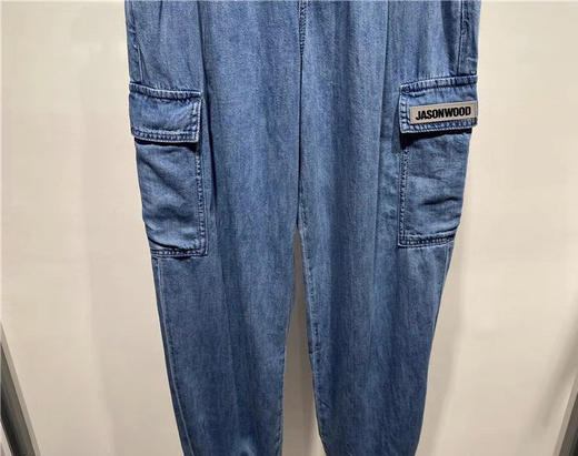 212117252 坚持我的/jasonwood 2021年夏季女款 工装风牛仔长裤坚持我的/jasonwood 2021年夏季女款 工装风牛仔长裤 商品图1