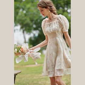 欧芮儿绣花连衣裙夏2021新款收腰显瘦大方领泡泡袖气质优雅网纱裙