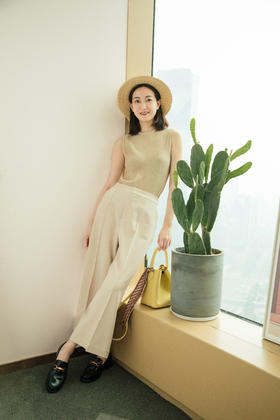 今日OOTD | 休闲职业都可的九分裤