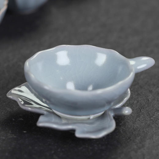 汝窑茶漏创意冰裂釉茶隔架子托家用陶瓷茶叶过滤器可养茶道零配件 商品图0