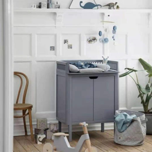 丹麦Sebra 新生婴儿护理台 换尿布台 附抽屉 商品图5