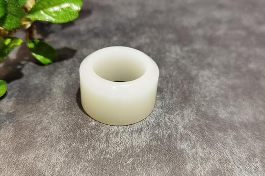 【御珠宫坊】羊脂白玉子料扳指 商品图1