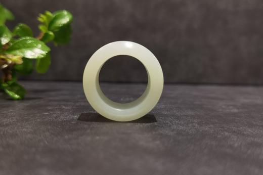 【御珠宫坊】羊脂白玉子料扳指 商品图3