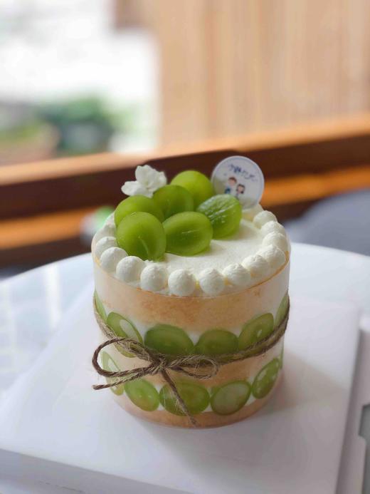 四寸阳光玫瑰青提柠檬奶油蛋糕 下单前请仔细阅读商品详情 商品图0