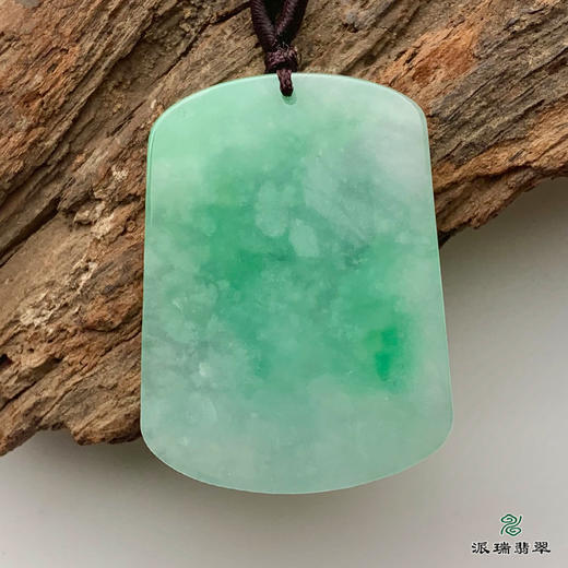 派瑞翡翠 翡翠挂件 冰糯种 绿色 商品图1