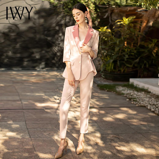 IWY/粉色职业西装套装简约优雅收腰显瘦艺考主持人时尚气质英伦范CP1329 商品图2