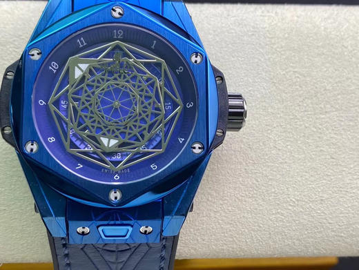 TW 恒宝/宇舶 刺青 big bang大爆炸系列腕表，有光壳，钻圈，满钻三种表壳，快拆式便捷表带，重新购入正品全新开模，采用先进的3D建模工艺原装一比一，重新定义何为性！价！比！ 商品图13